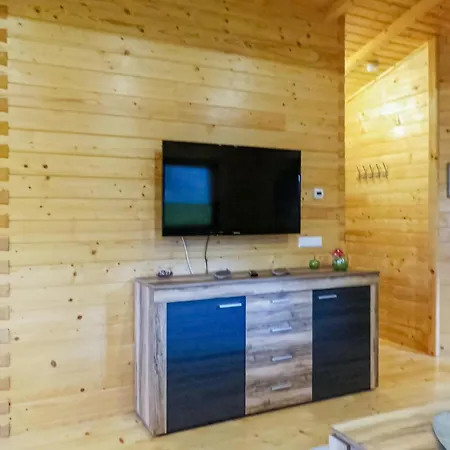 Dom wakacyjny Lovely In With Sauna *